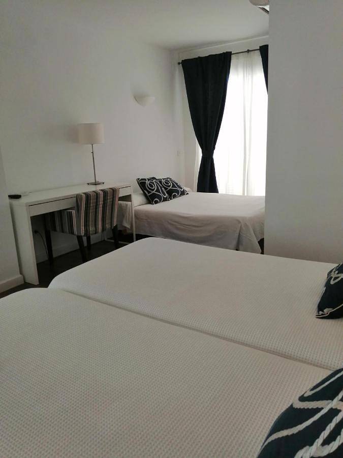 Hôtel pour 2 personnes, avec jardin et vue dans Platja de l'Almadrava - 4