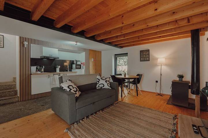 Bed and breakfast para 2 pessoas, com varanda em Fafe