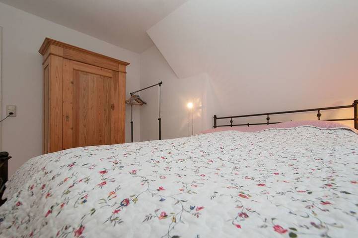 Ferienwohnung für 4 Personen, mit Sauna und Garten sowie Whirlpool und Pool in Hamburg-Nord - 3