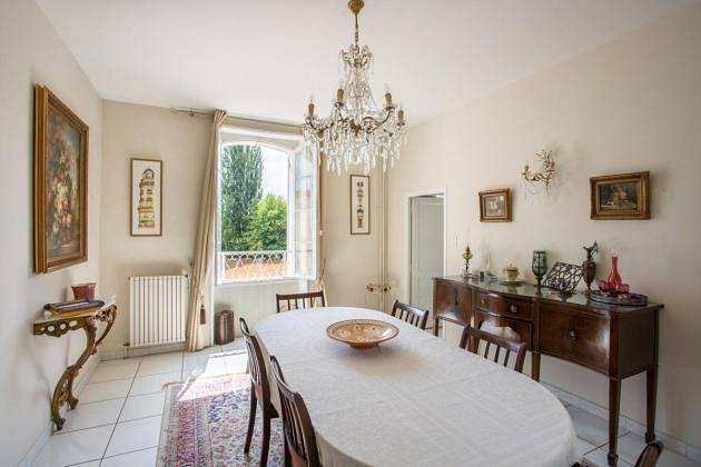 Entire holiday apartment, Au bord de la Vezere - 4 or 8 people in Le Bugue, Périgord Noir