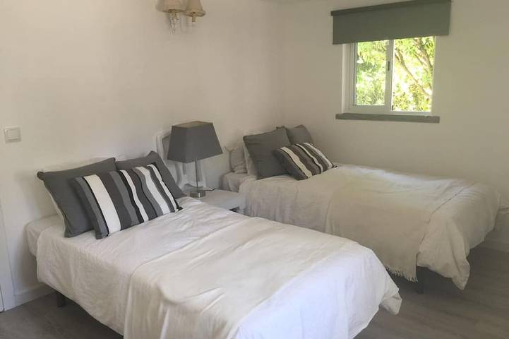 Apartamento De 2 Bdr A 10 Minutos A Pie De La Playa in Cascais e Estoril, Distrito de Lisboa