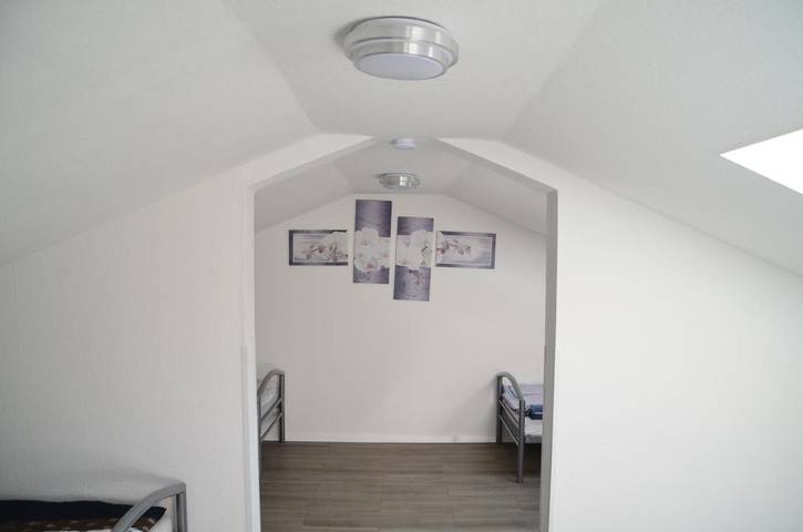 Hostel für 3 Personen, mit Garten und Whirlpool in Bremen - 2