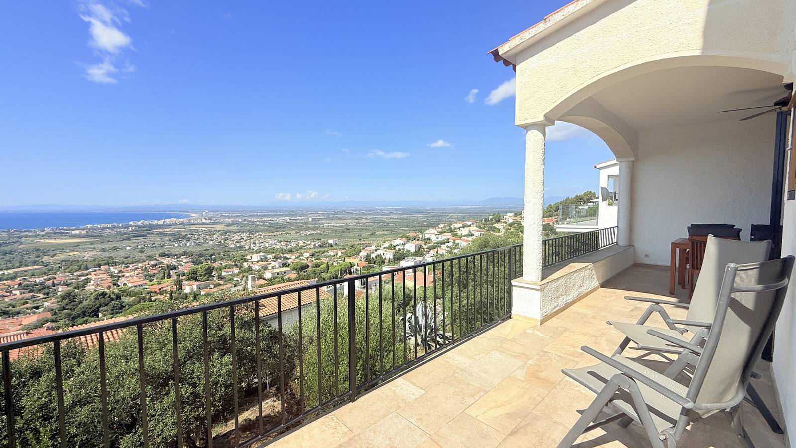 Villa pour 5 personnes avec terrasse in El Mas Fumats, Roses