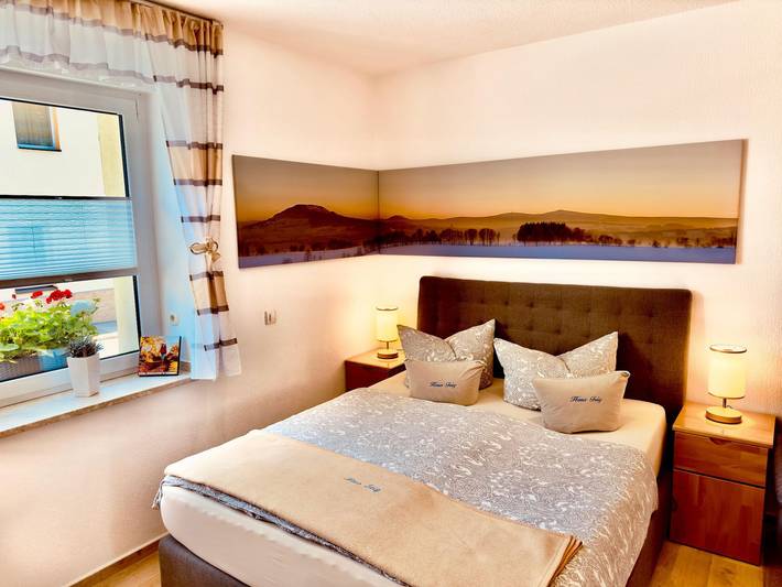 Ferienwohnung für 2 Personen, mit Terrasse in Geyer