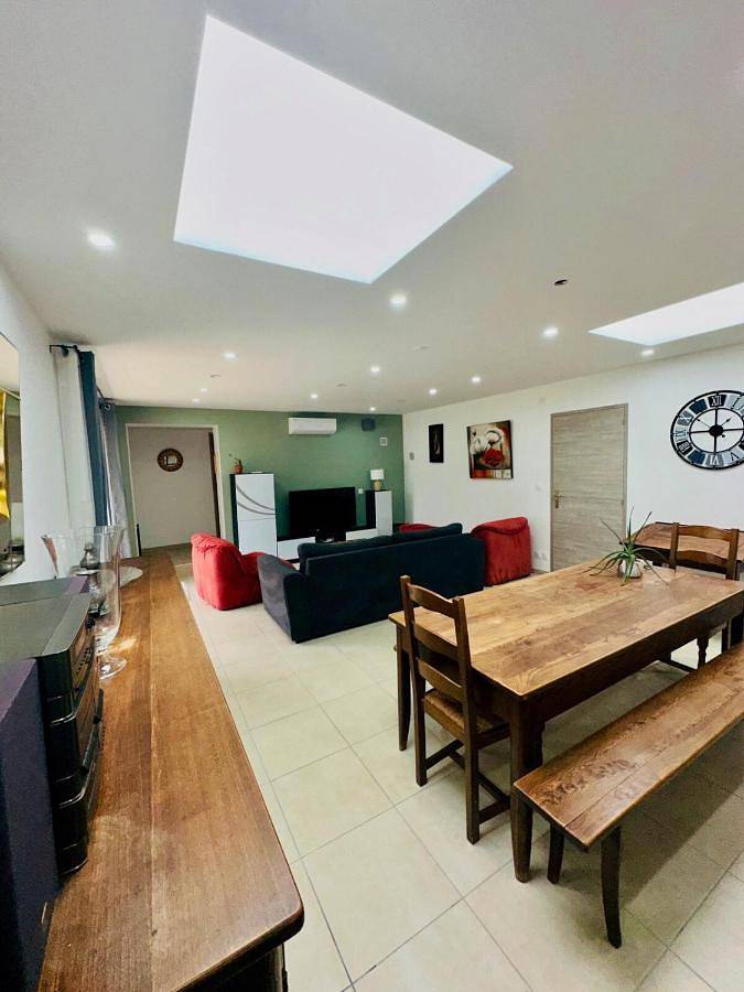 Maison de vacances pour 5 personnes, avec piscine et terrasse