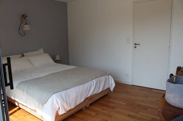 Location de vacances pour 9 personnes, avec terrasse à Plougoumelen - 4