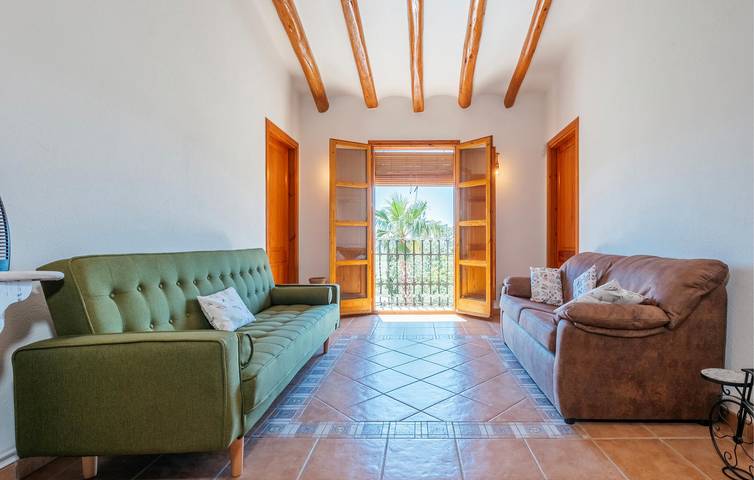 Casa de vacaciones para 10 personas, con terraza además de jardín y piscina, Se admiten mascotas en Alt Penedès - 4