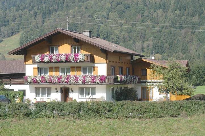 Ferienhaus für 2 Personen, mit Terrasse und Garten in Eben im Pongau