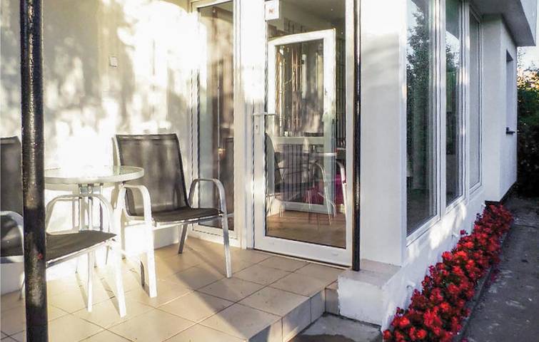 Ferienhaus für 4 Personen mit Terrasse in Redłowo, Gdingen