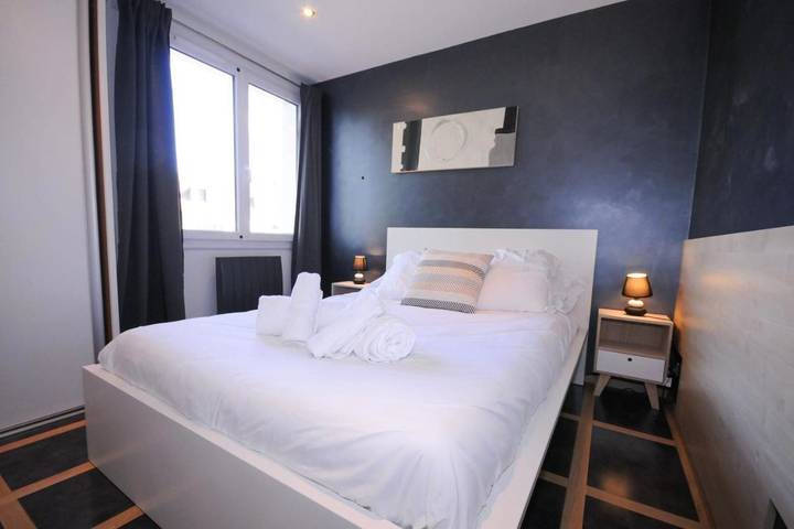 Gîte pour 4 personnes, avec balcon dans Casino Imperial Palace Annecy - 4