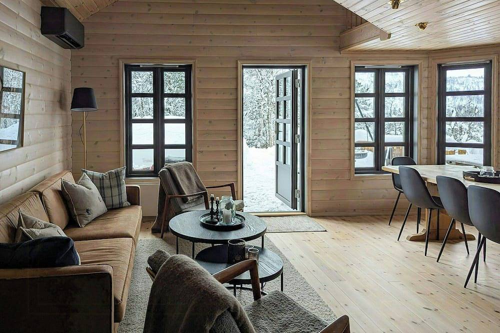 Cottage with views near Haukelifjell in Vinje