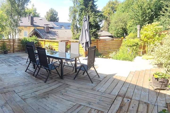 Ferienwohnung für 5 Personen, mit Terrasse und Garten