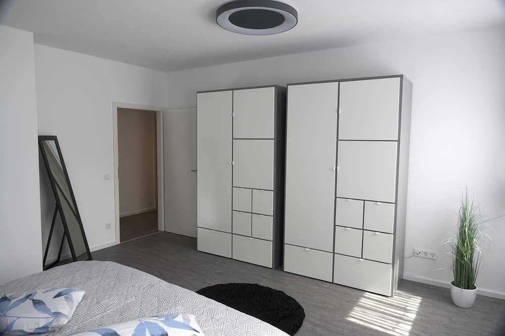 Ganze Wohnung, Ferienwohnung 90 m2, 2 Minuten Fußweg zum Krankenhaus im Zentrum von Sulzbach in Sulzbach/Saar, Saarbrücken & Umgebung
