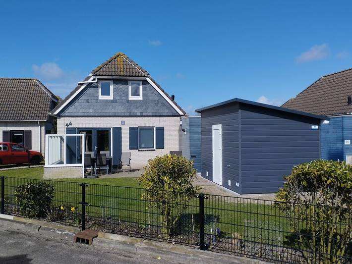 Ferienhaus für 4 Personen, mit Garten und Terrasse, mit Haustier in Ouddorp