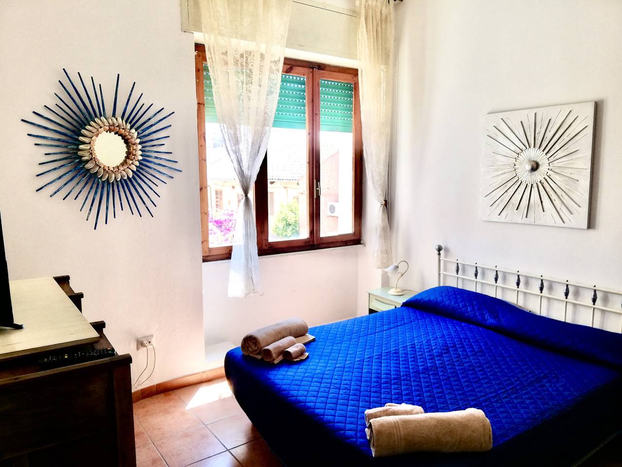 Ferienhaus "Casa Silvia Trilo Calagavetta" in Strandnähe mit Klimaanlage in Parco Nazionale dell'Arcipelago di La Maddalena, La Maddalena