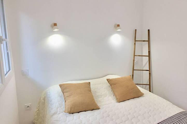 Gîte pour 3 personnes, avec terrasse dans Calanque De Port Pin Cassis - 3