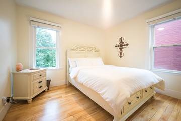 Apartment for 7 Guests in Boston, Massachusetts, Picture 3