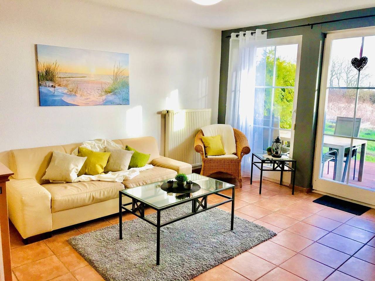 Ganze Wohnung, Ferienwohnung Rügen-Träume in ländlicher Region mit Terrasse in Neddesitz, Sagard