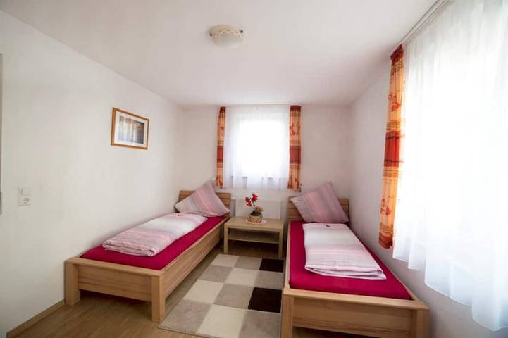 Ferienwohnung für 4 Personen, mit Terrasse und Garten in Sankt Peter - 2