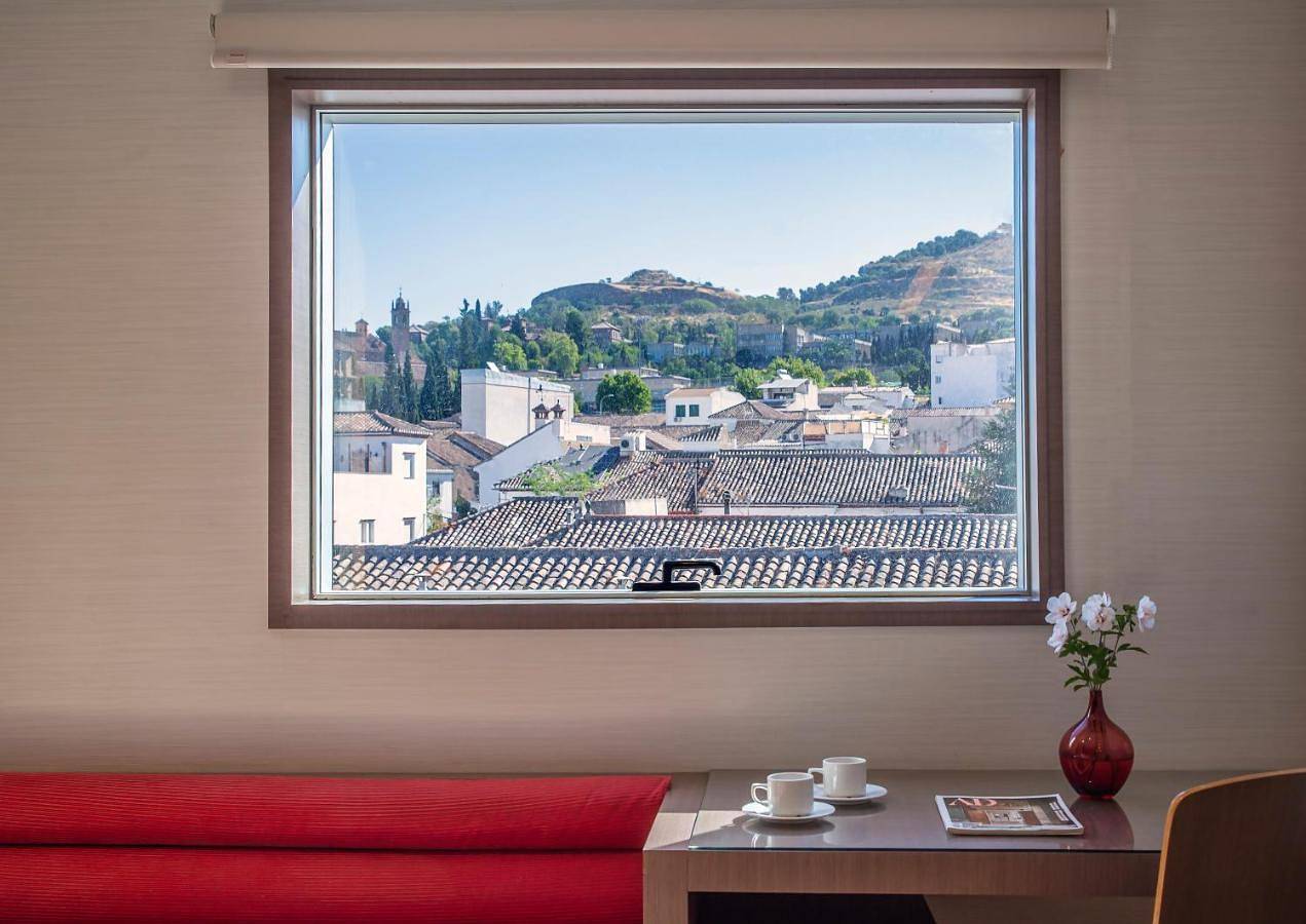 Hotel Granada by Pierre & Vacances in Beiro, Grenade