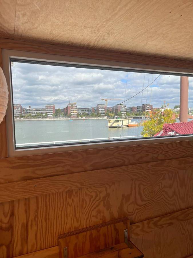Boot für 2 Personen, mit Terrasse und Seeblick sowie Ausblick in Berlin - 4