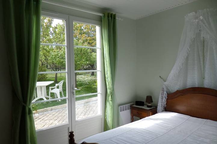 Location de vacances pour 6 personnes, avec jardin et terrasse à Meschers-sur-Gironde - 2