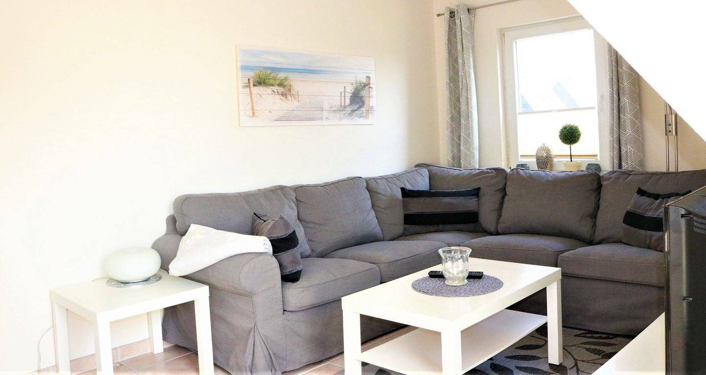 Ganze Wohnung, Seedüne 10 – 3-Zimmer-Obergeschoss-Appartement für 4 Personen (ca. 60 m²) in Wenningstedt, Sylt