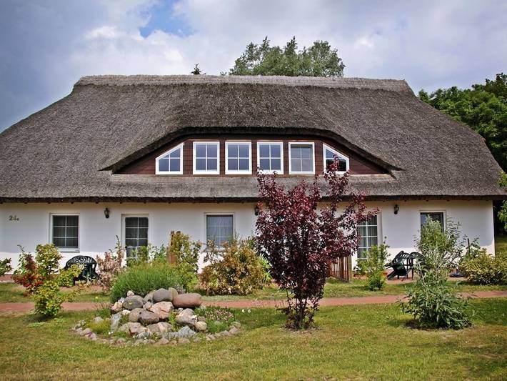 Ferienhaus für 2 Personen, mit Terrasse und Garten in Groß Zicker - 3