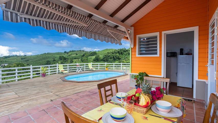 Location de vacances pour 5 personnes, avec piscine et jardin à Sainte-Marie - 3