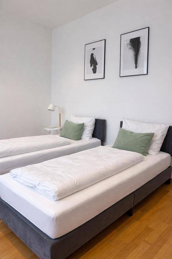 Ferienwohnung für 8 Personen in Augsburg