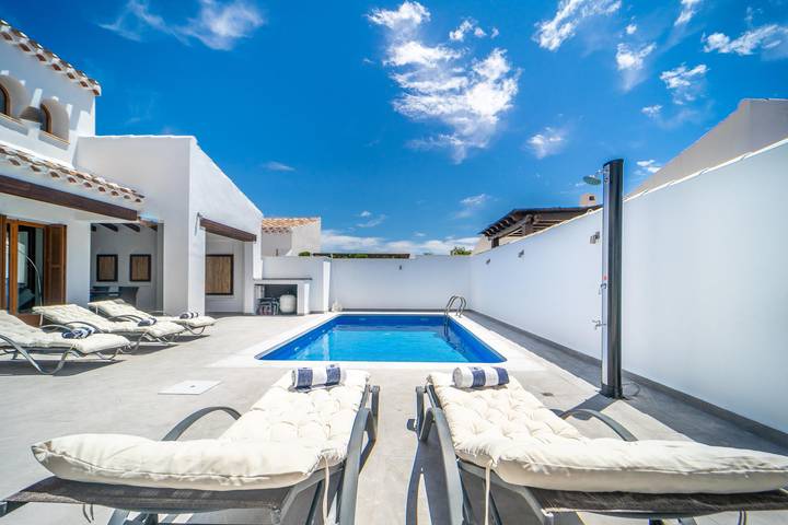 Casa rural para 6 personas, con Terraza además de Jardín y Piscina en Murcia 