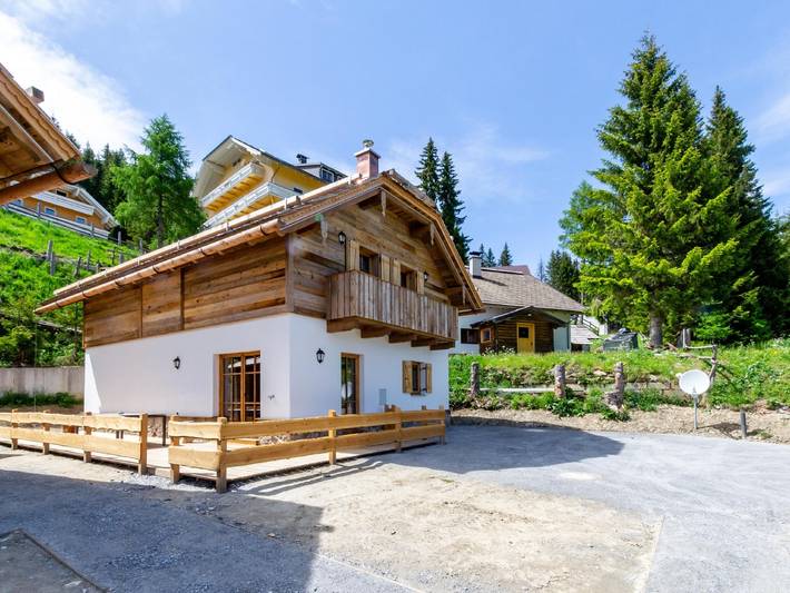 Ferienhaus für 20 Personen, mit Balkon und Terrasse sowie Sauna in Sankt Michael im Lungau