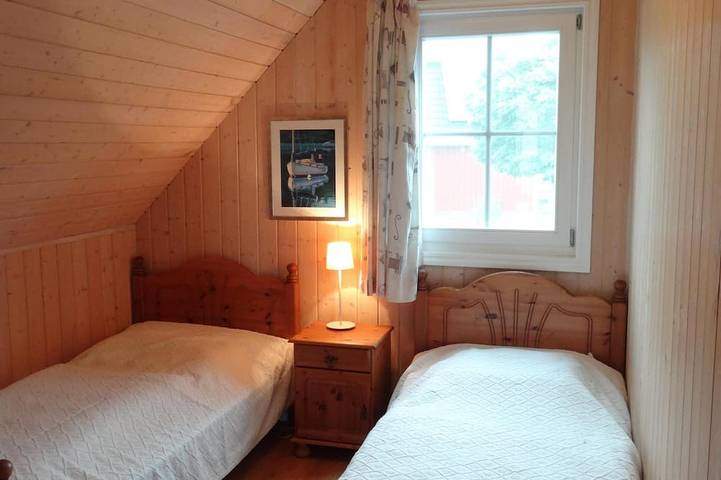 Fh „Kolumbus Wasserterrasse“ 98m², 6+2 Pers. im Marinapark Scharmützelsee, Sauna, Whirlpool, Kamin in Storkower See, Wendisch Rietz