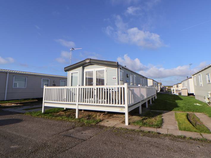 Caravan for 6 people, with garden in Rhyl