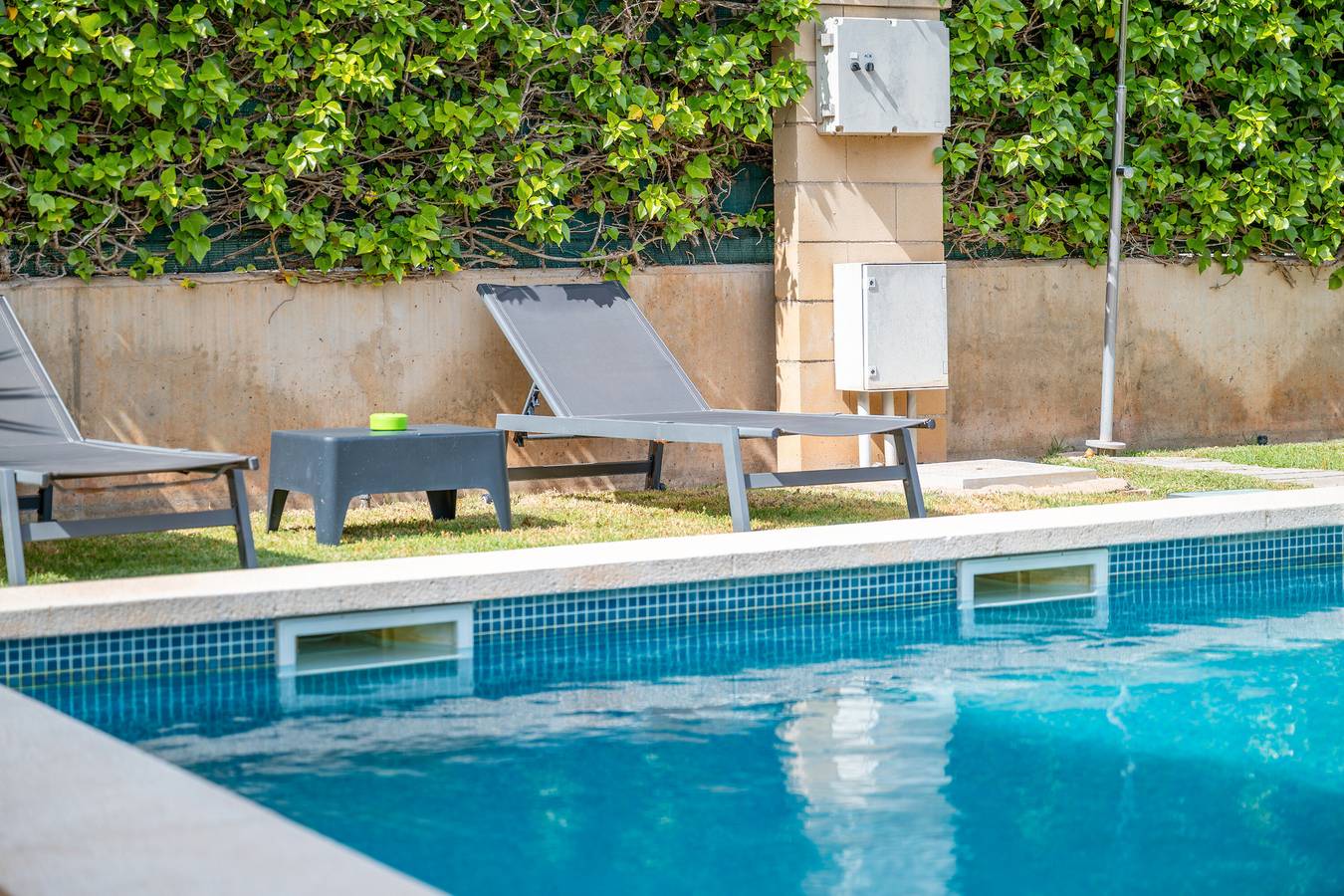 Apartamento 'Astur - Moderno Chalet Con Piscina' con piscina privada y aire acondicionado in Puig de Ros, Lluchmayor