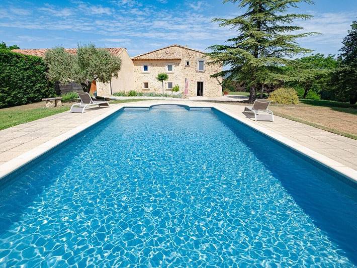 Casa de vacaciones con 4 dormitorios. in Rosellón, Parque natural regional del Luberon