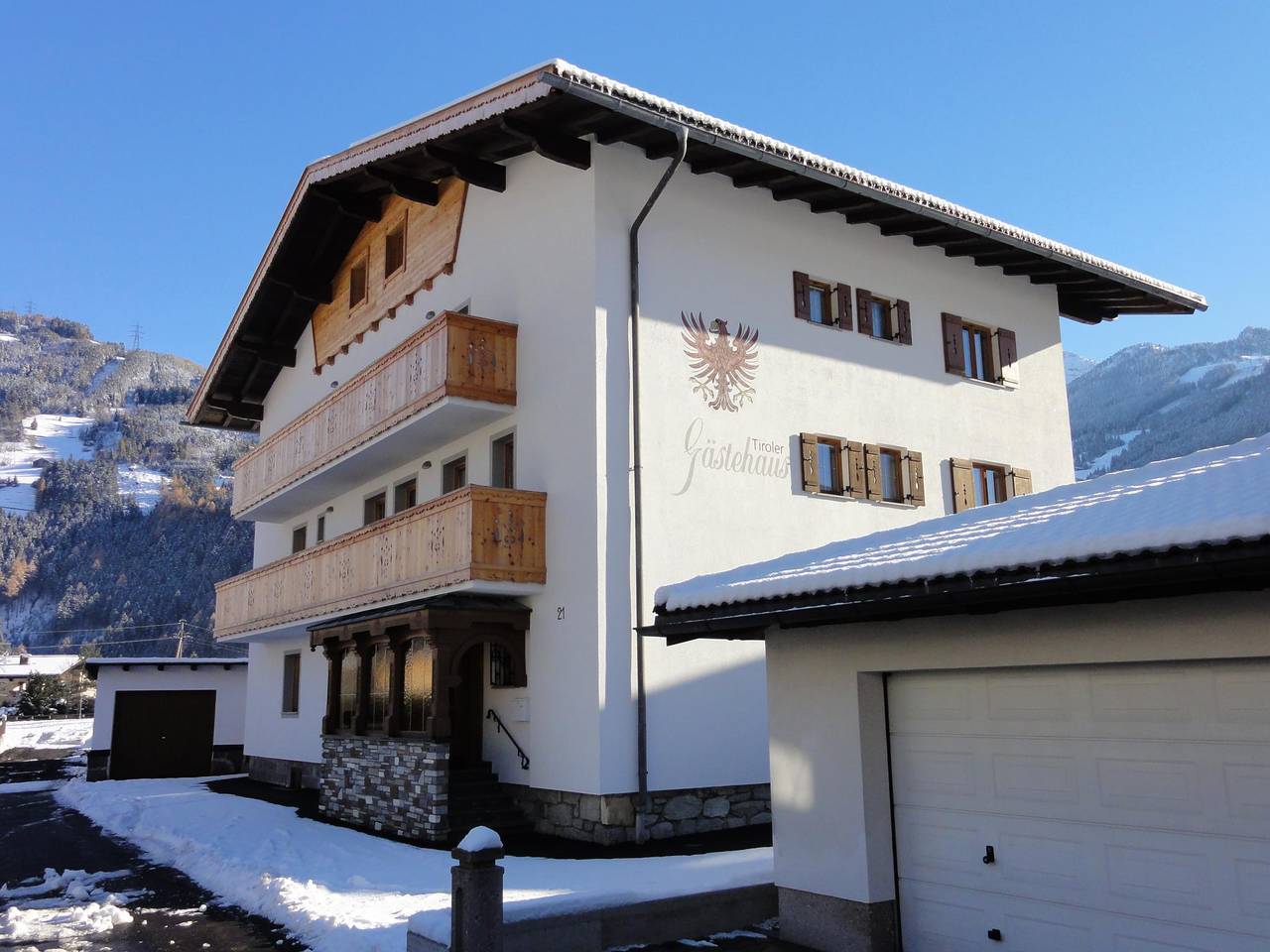 Spacious group home close to the ski resort
 in Zell am Ziller, Valle del Tirol