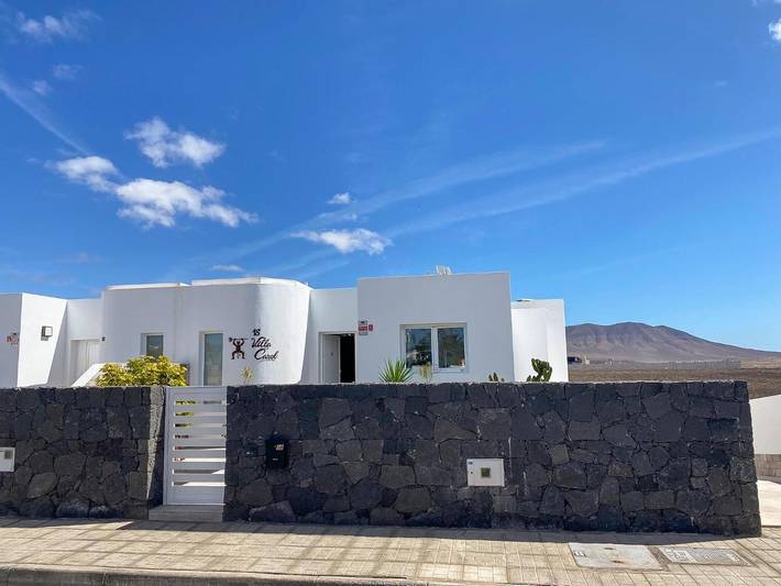Ferienhaus für 8 Personen, mit Balkon und Whirlpool sowie Garten auf Lanzarote - 4