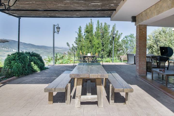 Chalet para 5 personas, con vistas al lago y jardín, Se admiten mascotas en Sierra de Cádiz - 2