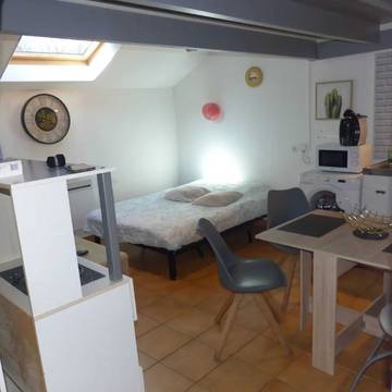 Appartement De Vacances pour 4 Personnes dans Amiens, Région d'Amiens, Photo 2