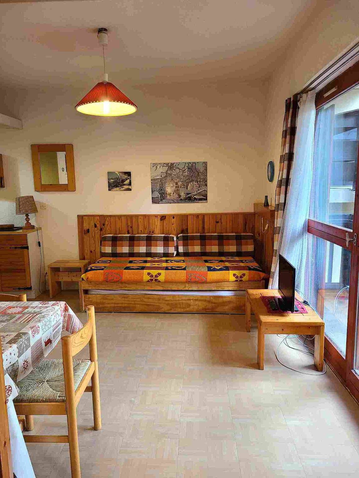 Appartement de vacances entier, Charmant petit appartement au pied des pistes in La Norma, Villarodin-Bourget