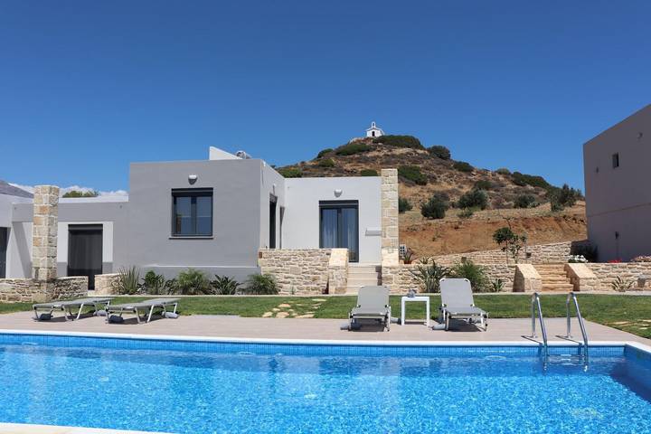 Casa vacanza per 4 persone, con Terrazza e Piscina a Creta