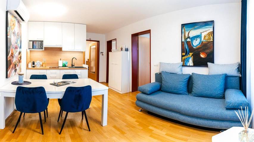 Ferienwohnung für 4 Personen, mit Terrasse und Ausblick - 1
