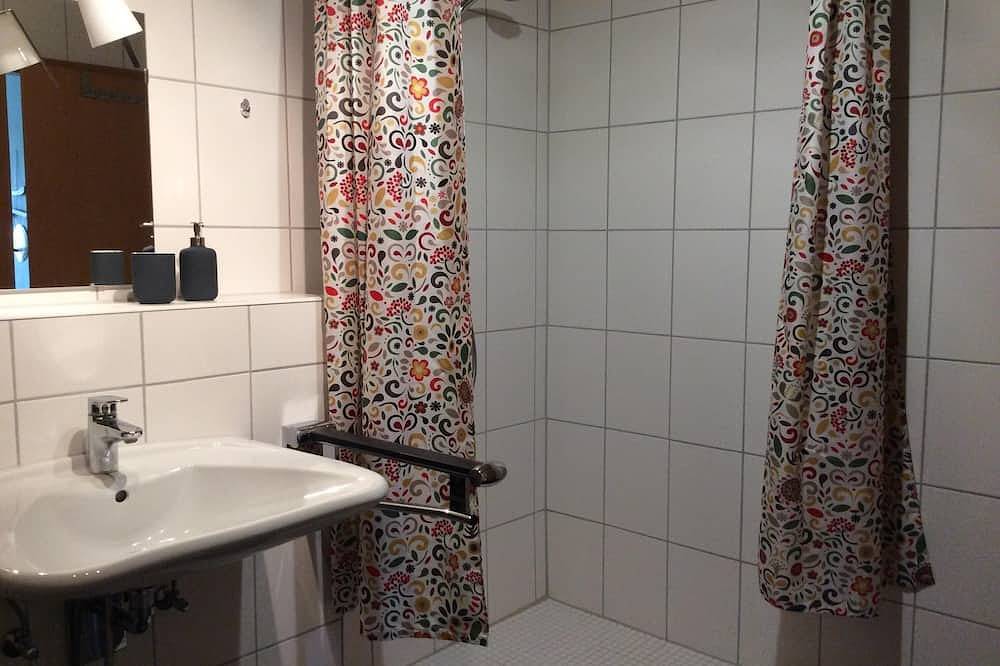 Ganze Wohnung, Barrierefreie Ferienwohnung mit herrlichem Ausblick in Roßbach, Rheinland-Pfalz