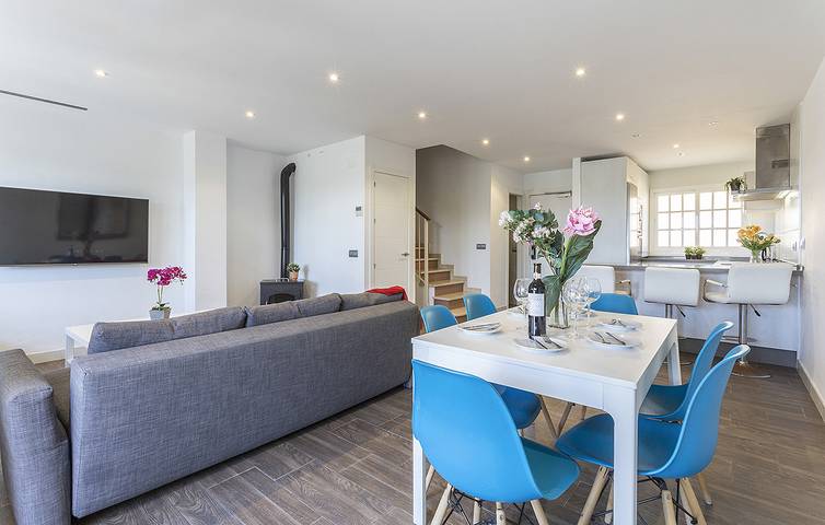 Casa de vacaciones para 13 personas, con terraza, Se admiten mascotas en Costa Ballena