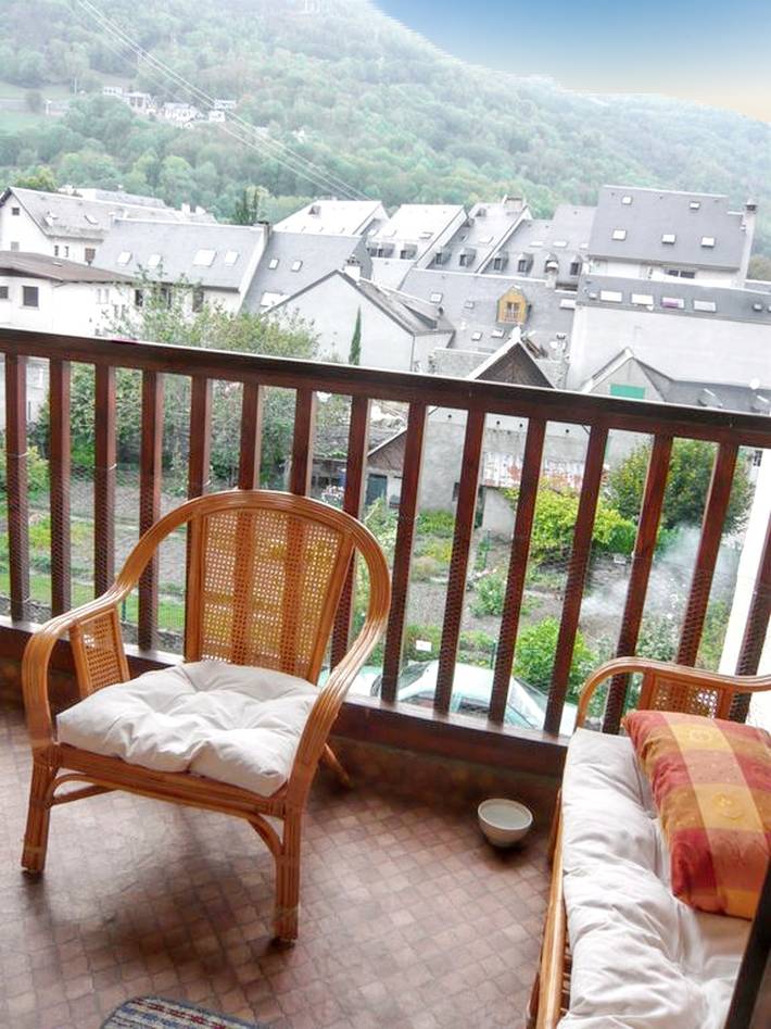 Gîte pour 4 personnes, avec terrasse dans Office De Tourisme De Saint Laurent Soulan - 3