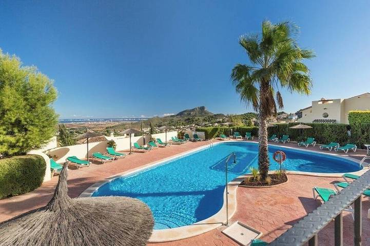 Holiday rental for 6 people, with terrace and pool in La Manga Club