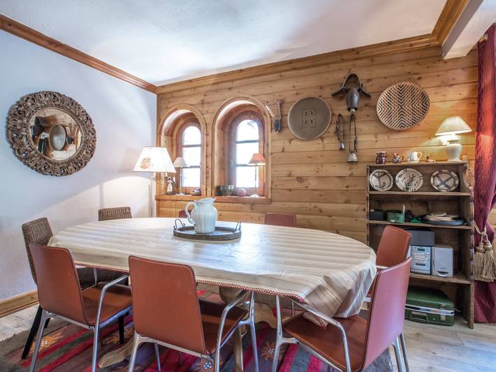 Gîte pour 8 personnes, avec balcon dans Office De Tourisme De Val D Isere - 3