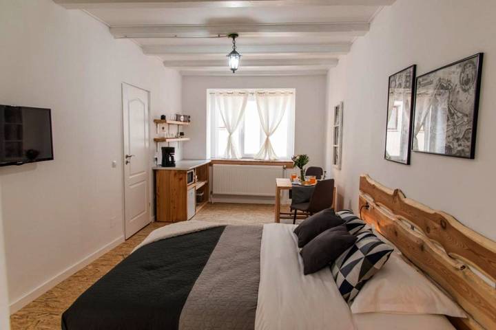 Maison d’hôte pour 3 personnes, avec Terrasse et Jardin à Brașov