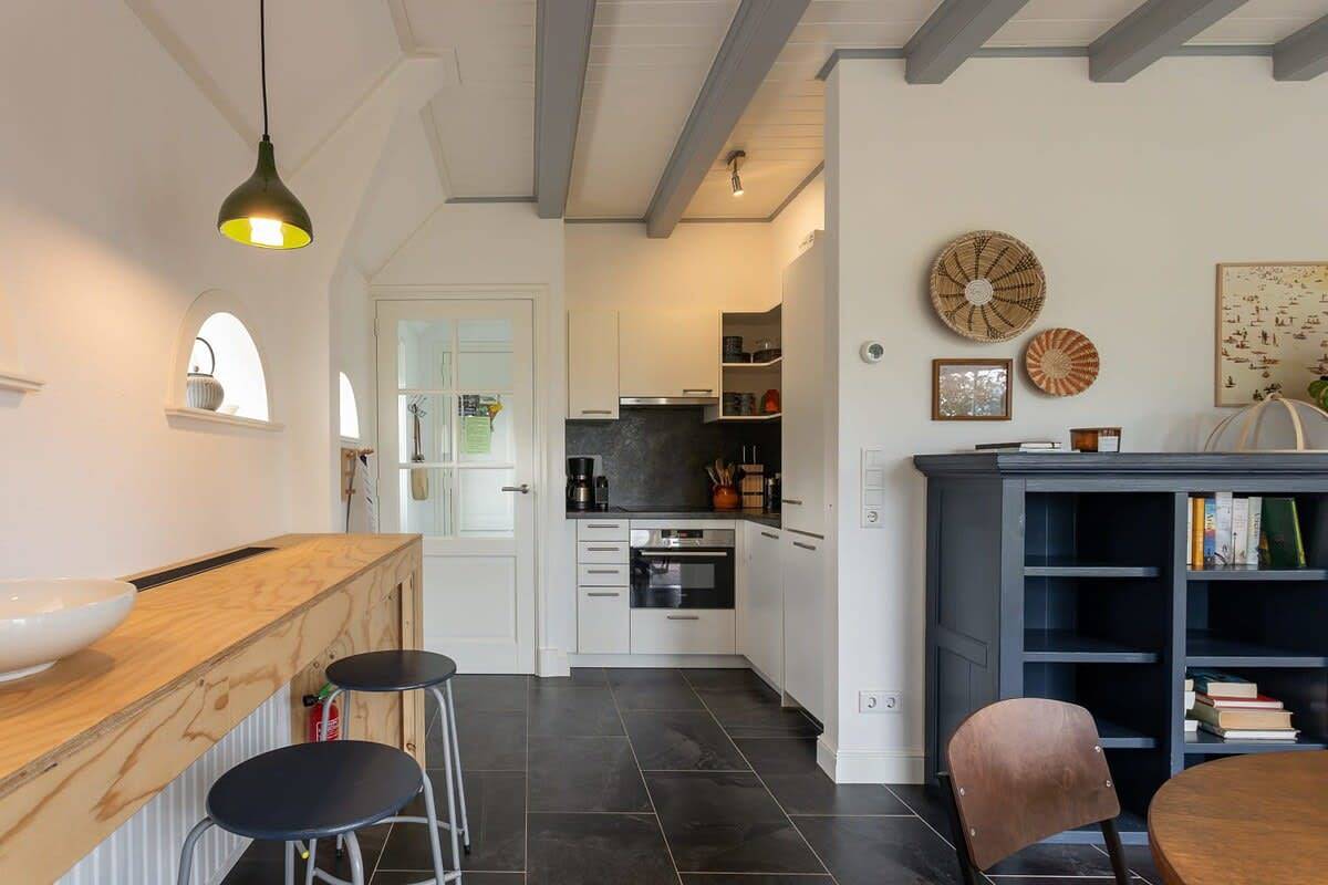 Holiday home with alcove bed in Westkapelle | Zeeuwse Liefde - De Kleine Schuur in Westkapelle, Walcheren